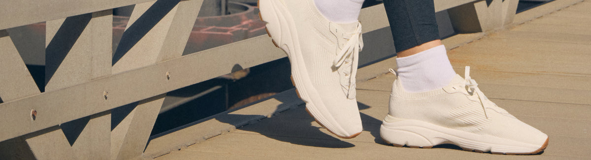 Editorial banner featuring Women's Active style