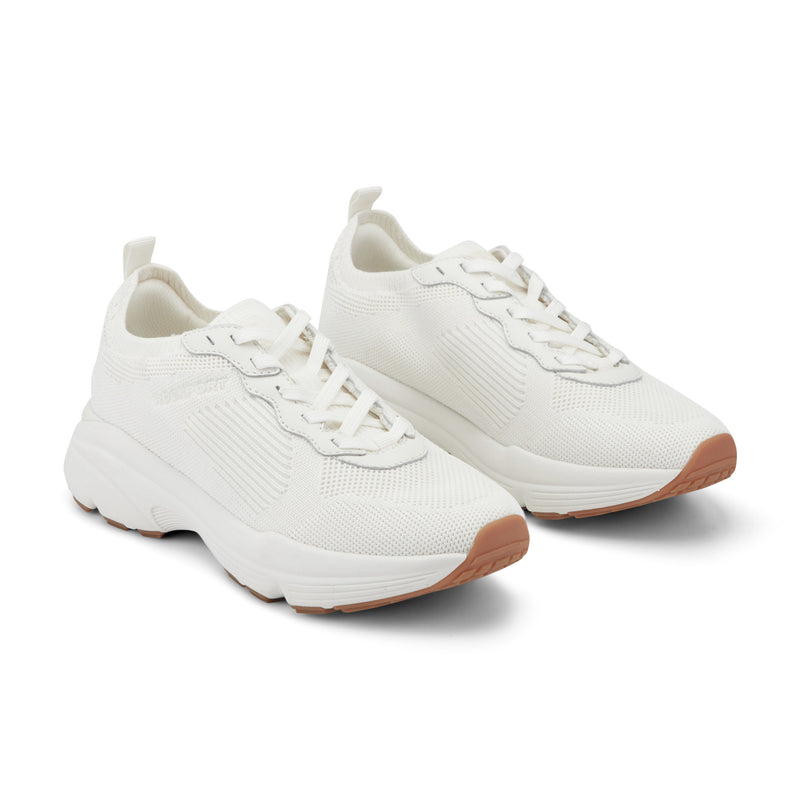 Women's Delfina Lace-up Casual Sneakers