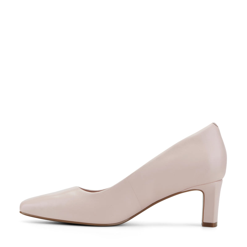 Women's Total Motion Merida Classic Dress Pumps