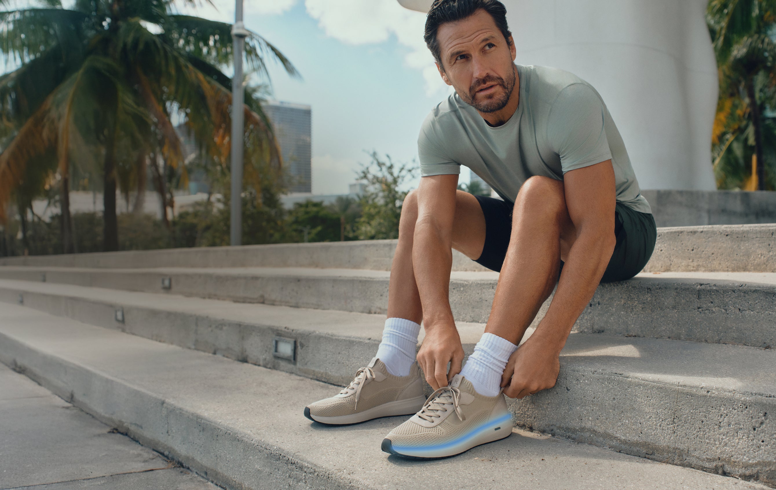 Editorial banner featuring Total Motion Sneakers